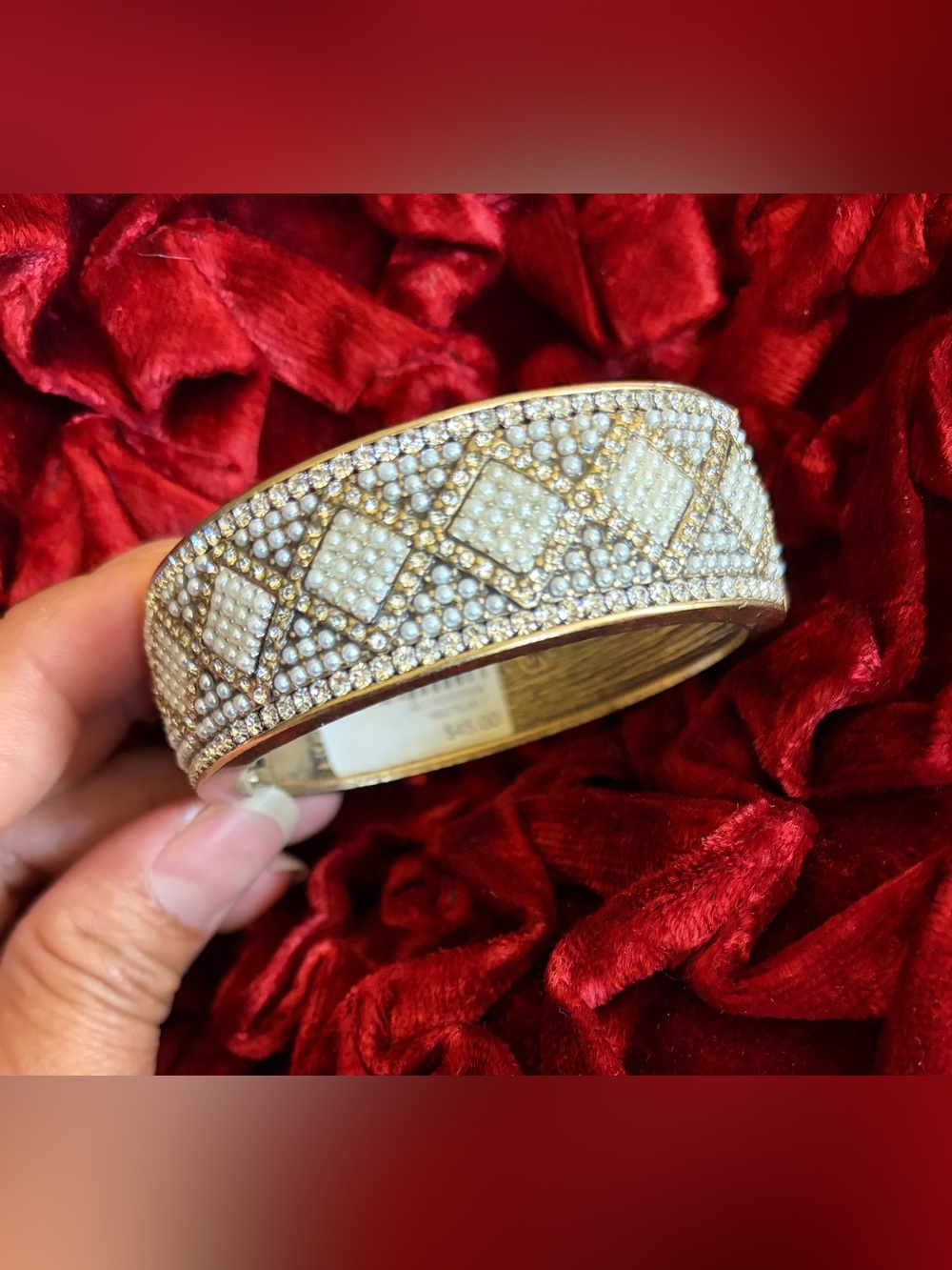 Banana Republic Gold-Tone Pearl & Crystal Bangle - White